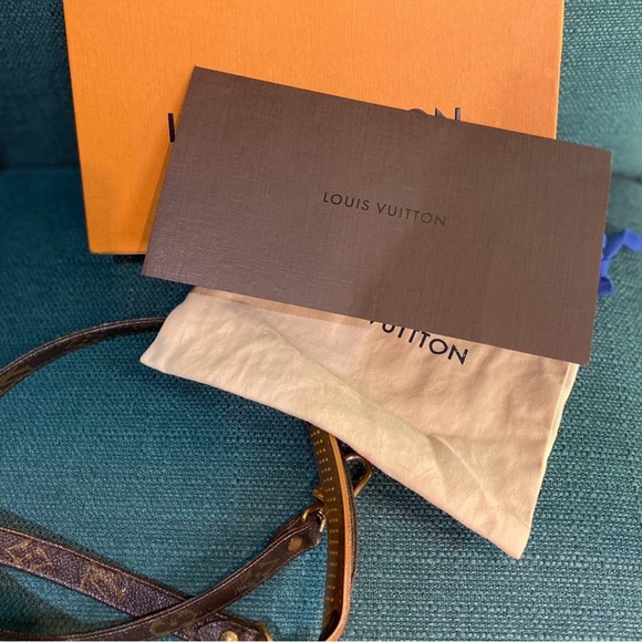 Louis Vuitton Crossbody Strap In Box Brand New With Receipt - Picture 7 of 7